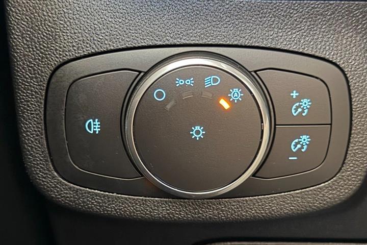 Grå Ford Fiesta fra 2022