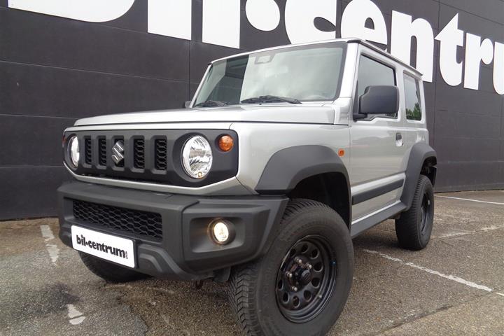 Grå Suzuki Jimny fra 2019