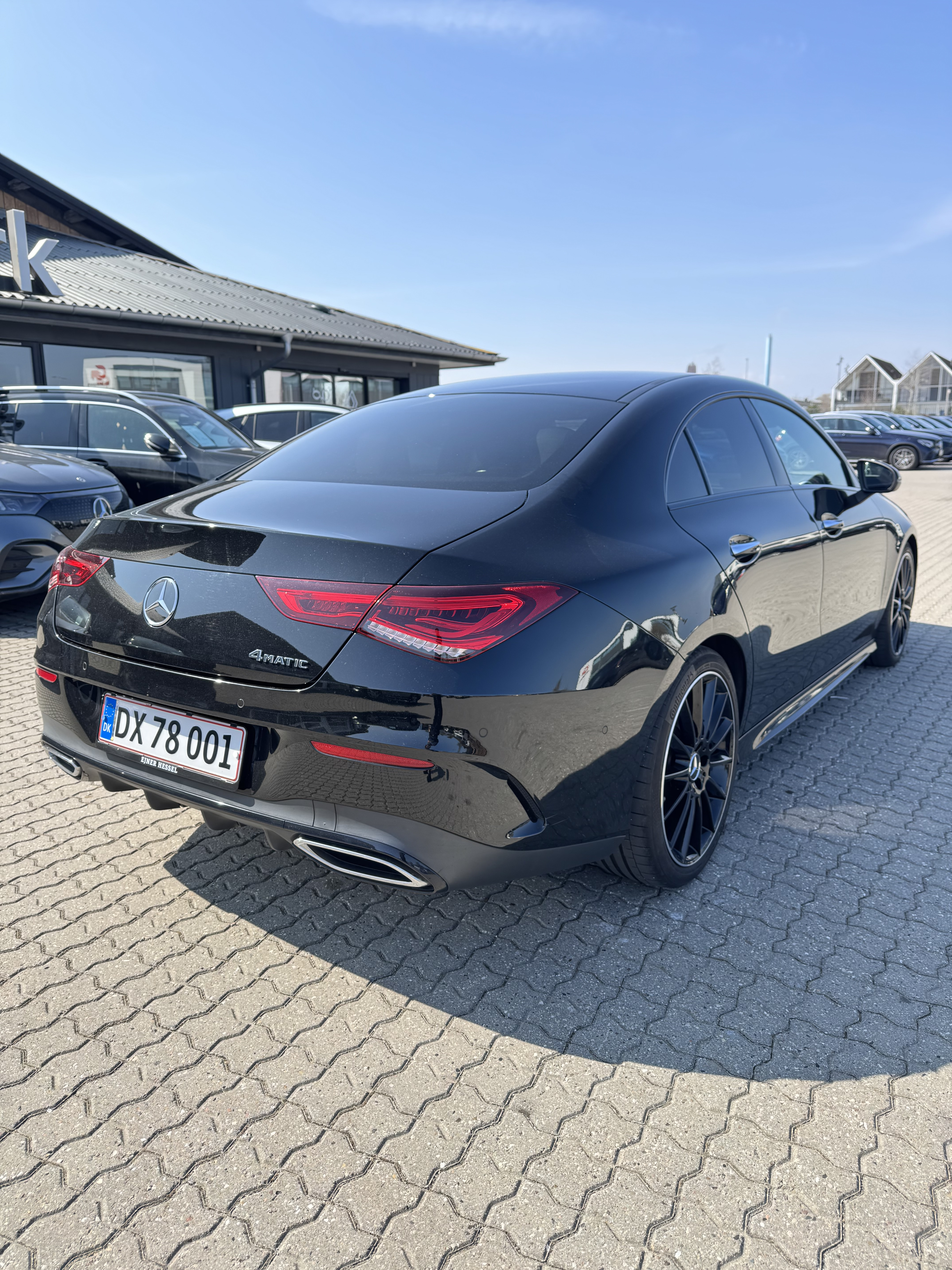 Sort Mercedes CLA fra 2019
