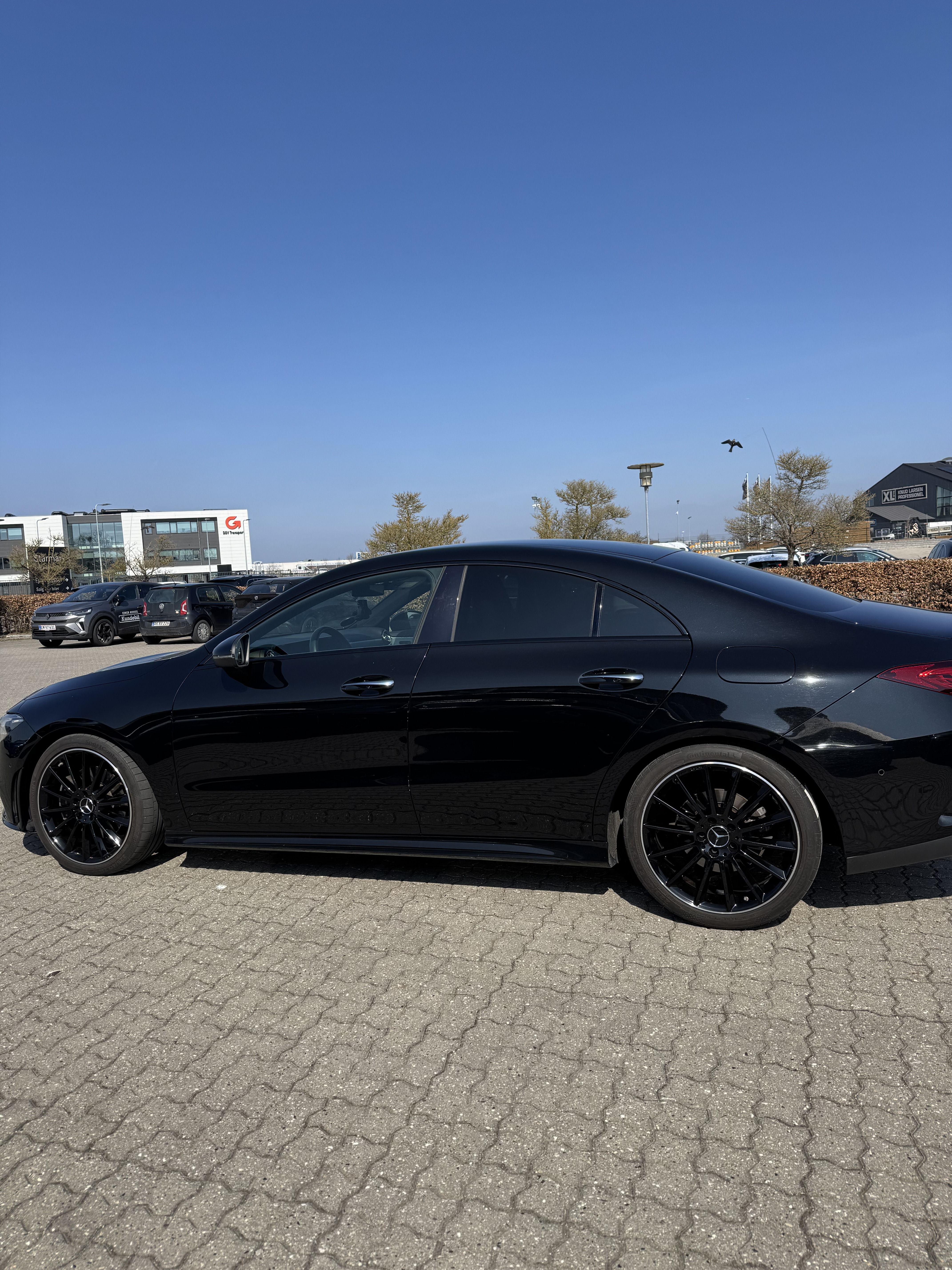 Sort Mercedes CLA fra 2019
