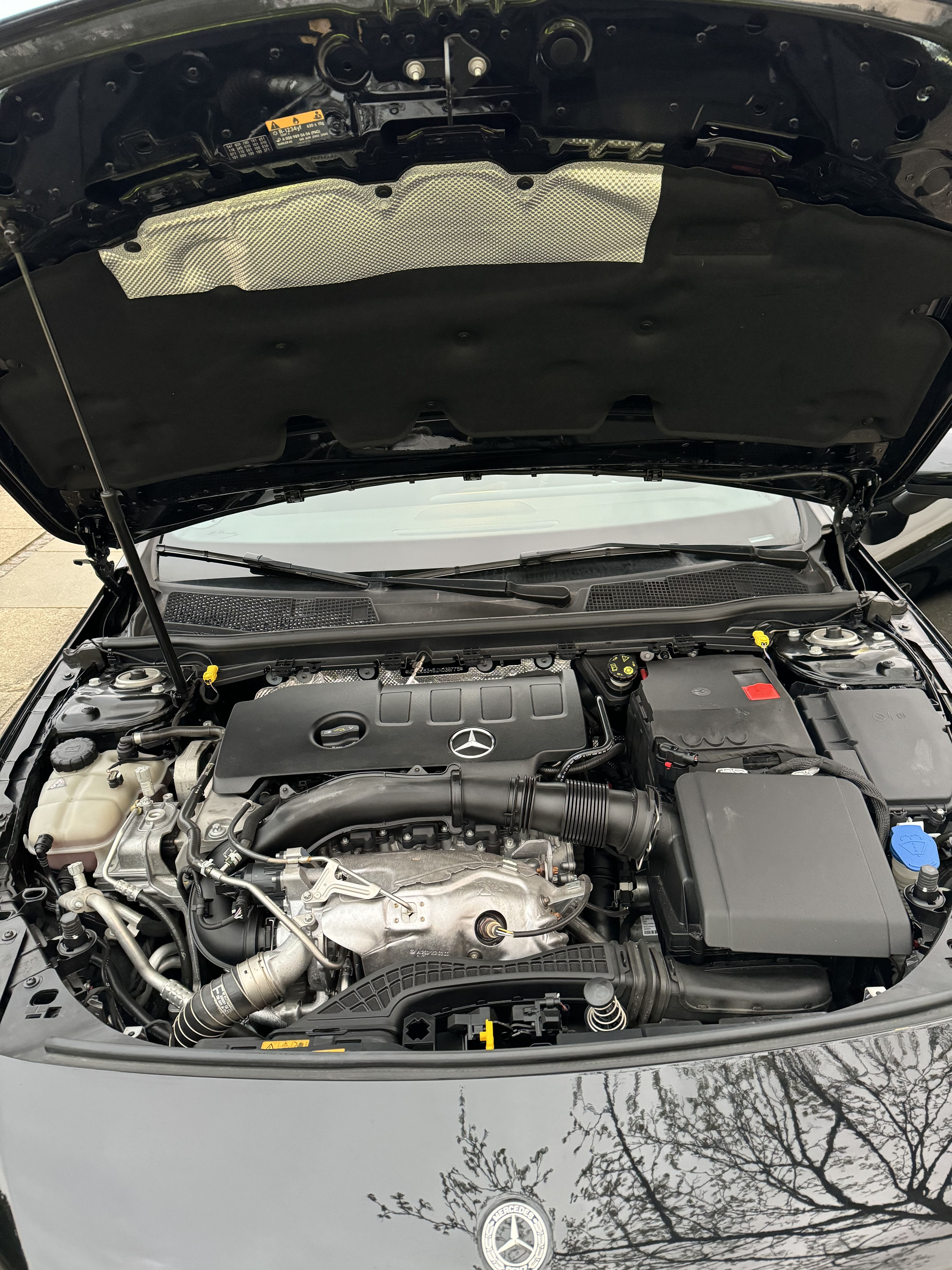 Sort Mercedes CLA fra 2019