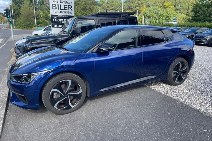 Blå Kia EV6 fra 2024