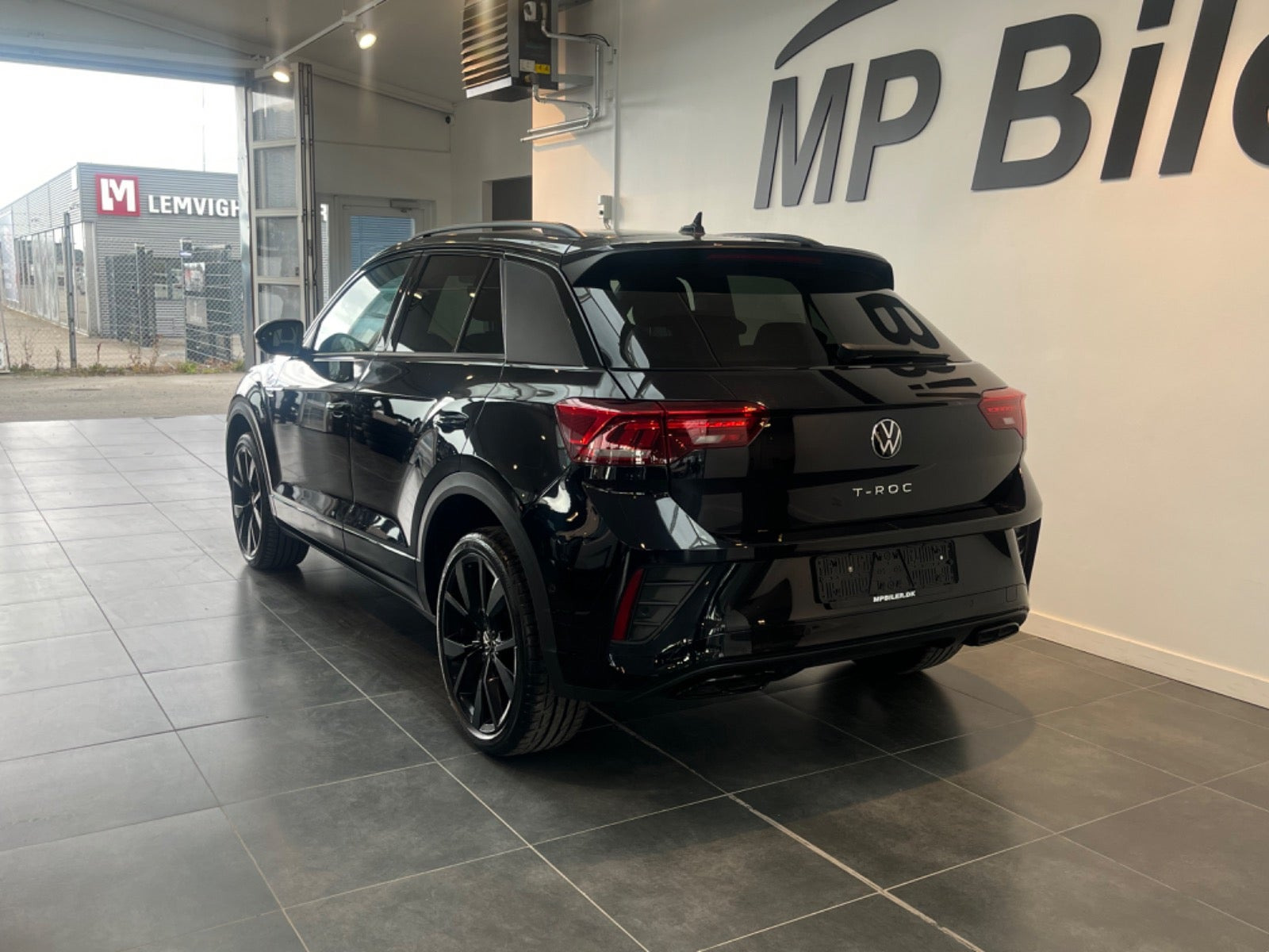 Sort VW T-Roc fra 2024