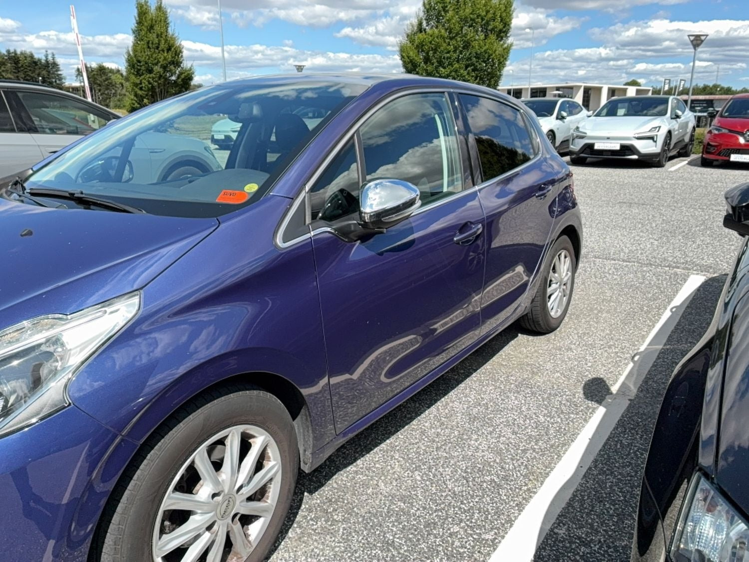undefined Peugeot 208 fra 2017