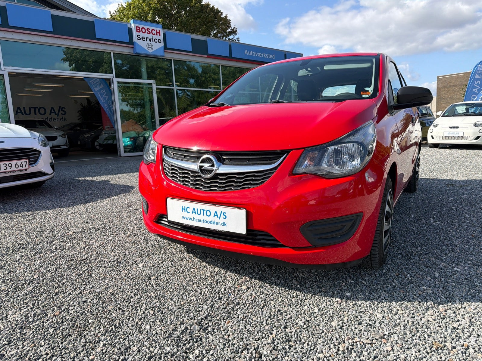 Rød Opel Karl fra 2017
