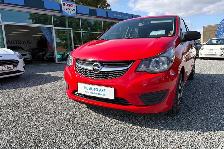 Rød Opel Karl fra 2017