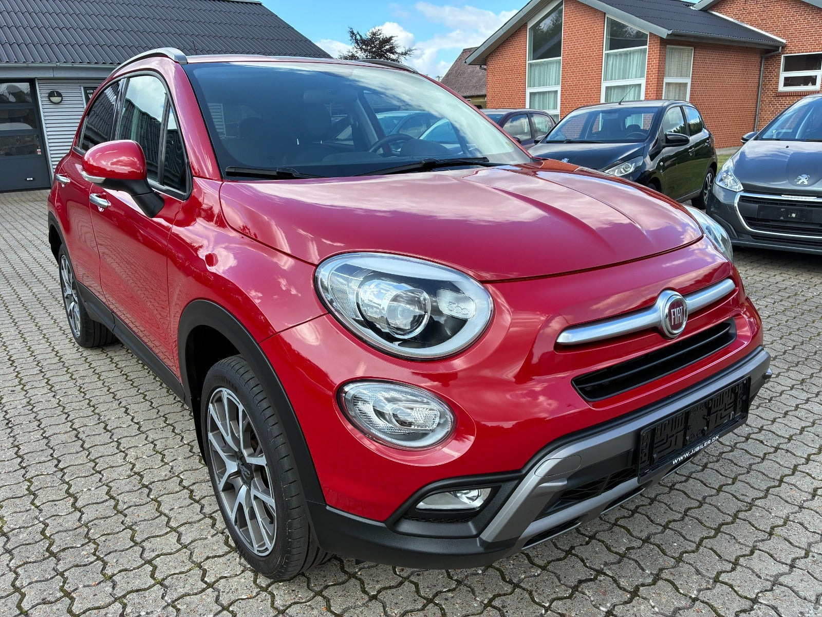 Rød Fiat 500X fra 2015