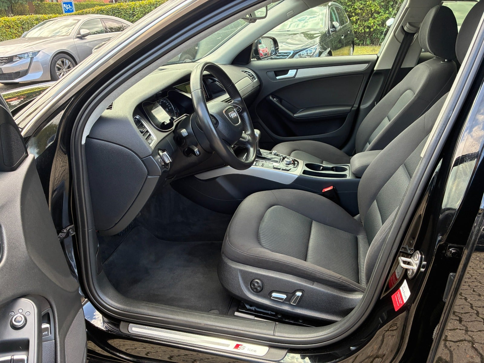 Sort Audi A4 fra 2014