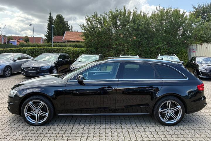 Sort Audi A4 fra 2014