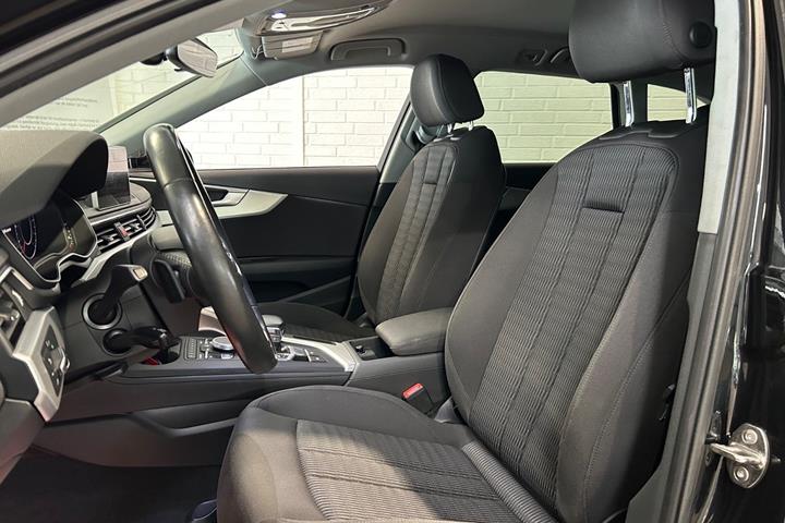 Sort Audi A4 fra 2017