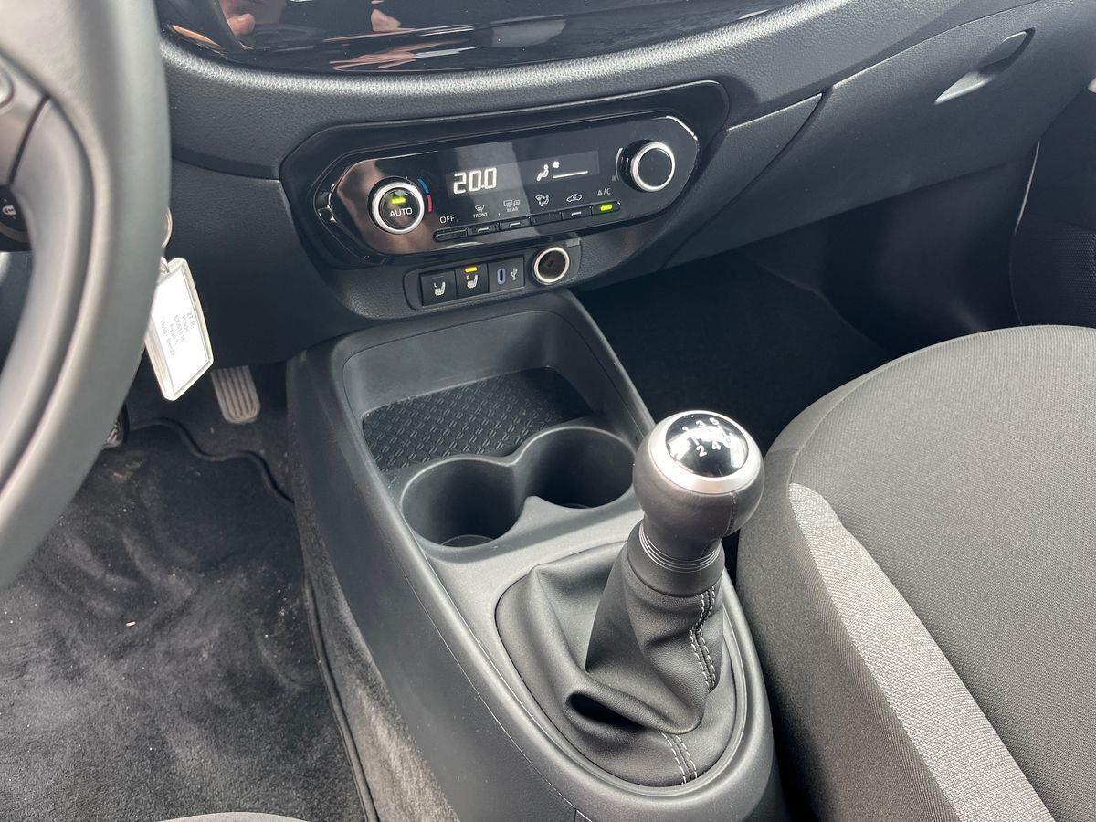 Hvid Toyota Aygo X fra 2025