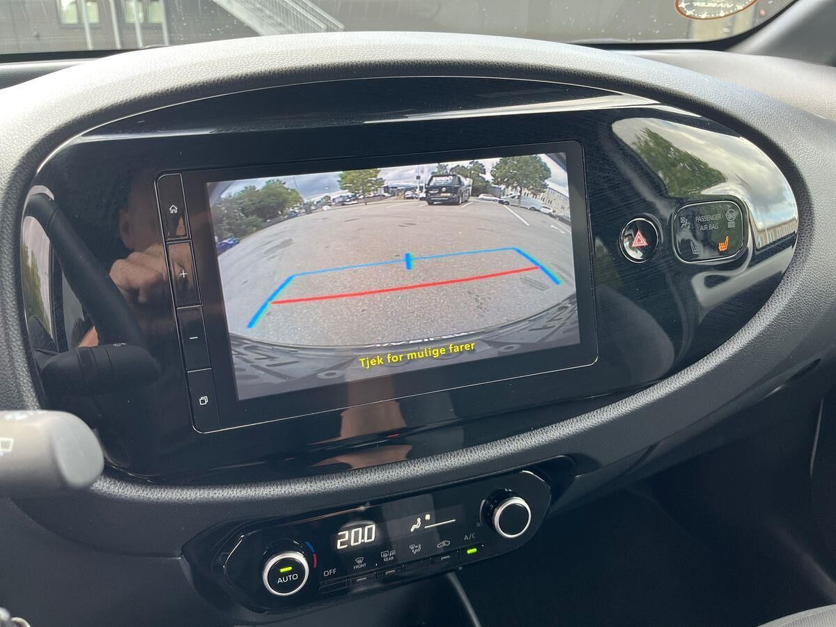 Hvid Toyota Aygo X fra 2025