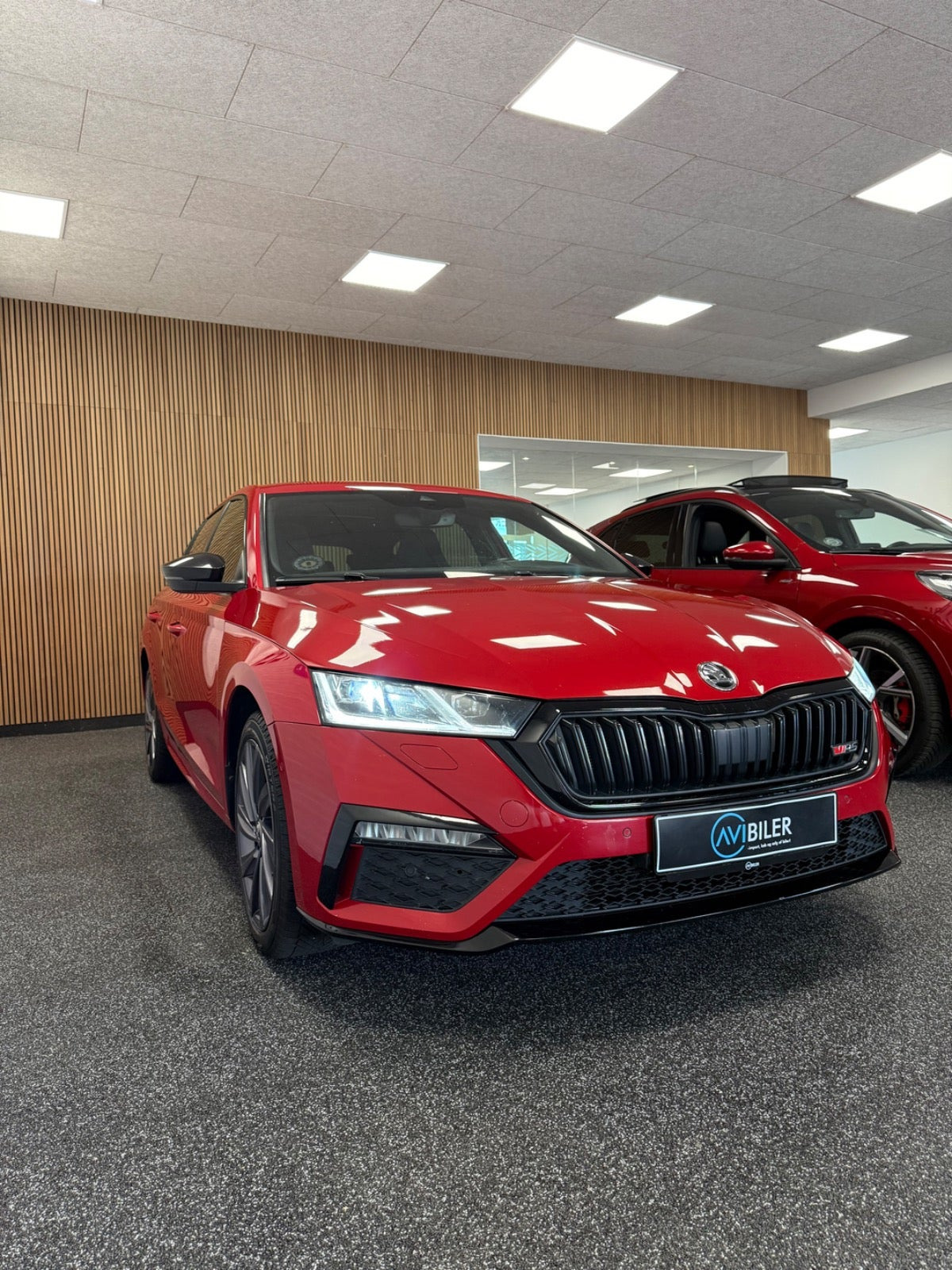 Grå Skoda Octavia fra 2022