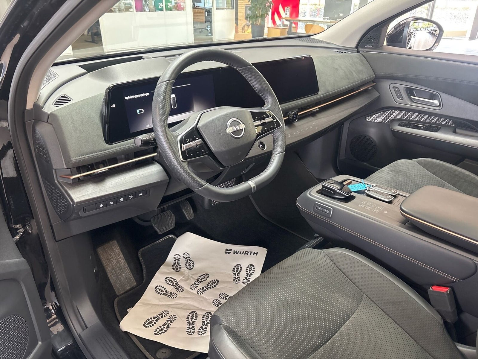 Sort Nissan Ariya fra 2022