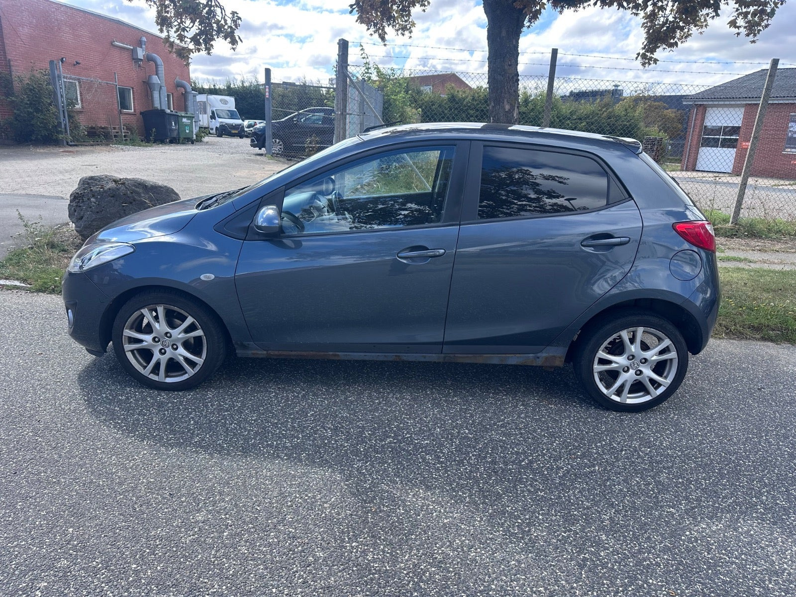 undefined Mazda 2 fra 2011