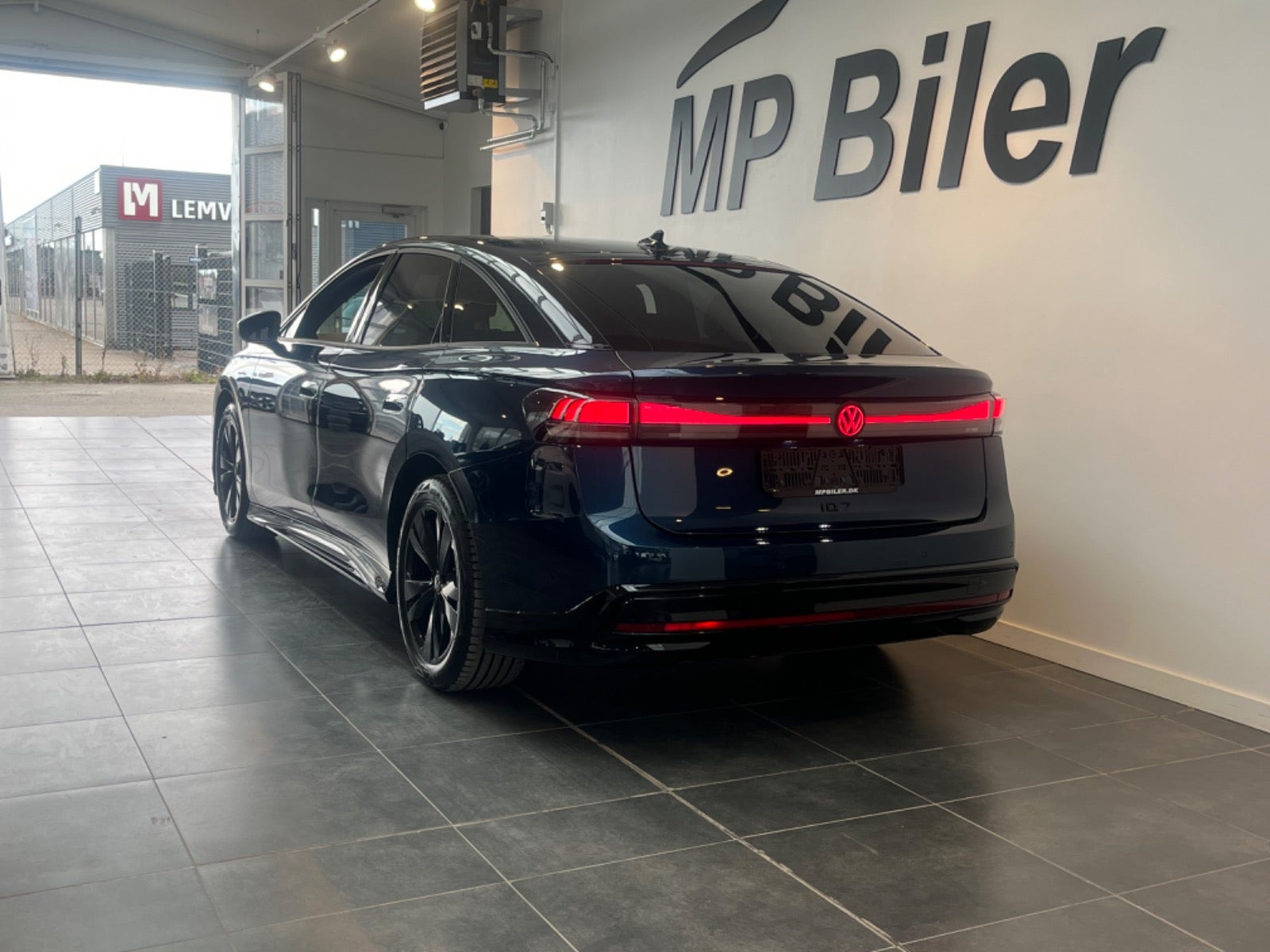Blå VW ID.7 fra 2026
