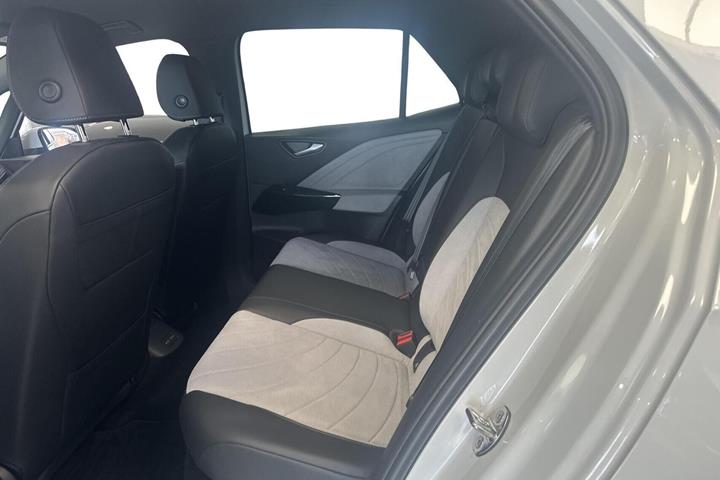 Beige VW ID.3 fra 2024