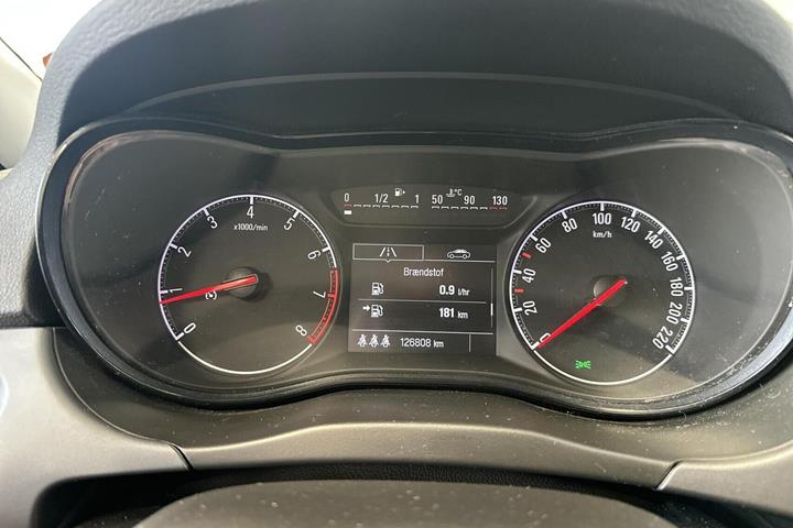 Beige Opel Corsa fra 2019