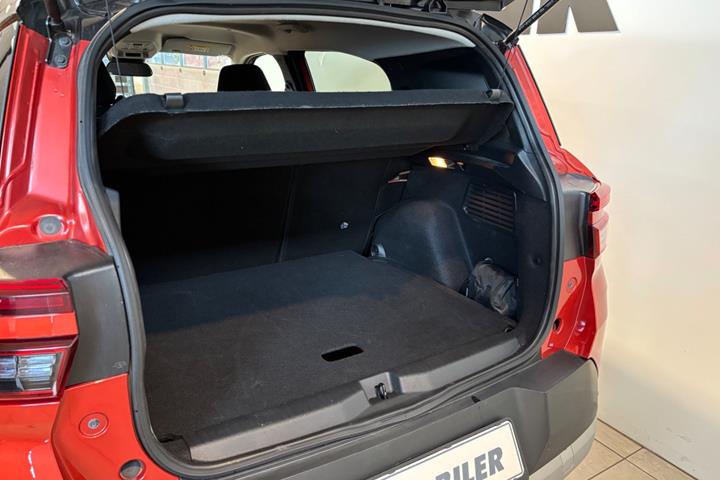 Orange Opel Frontera fra 2025