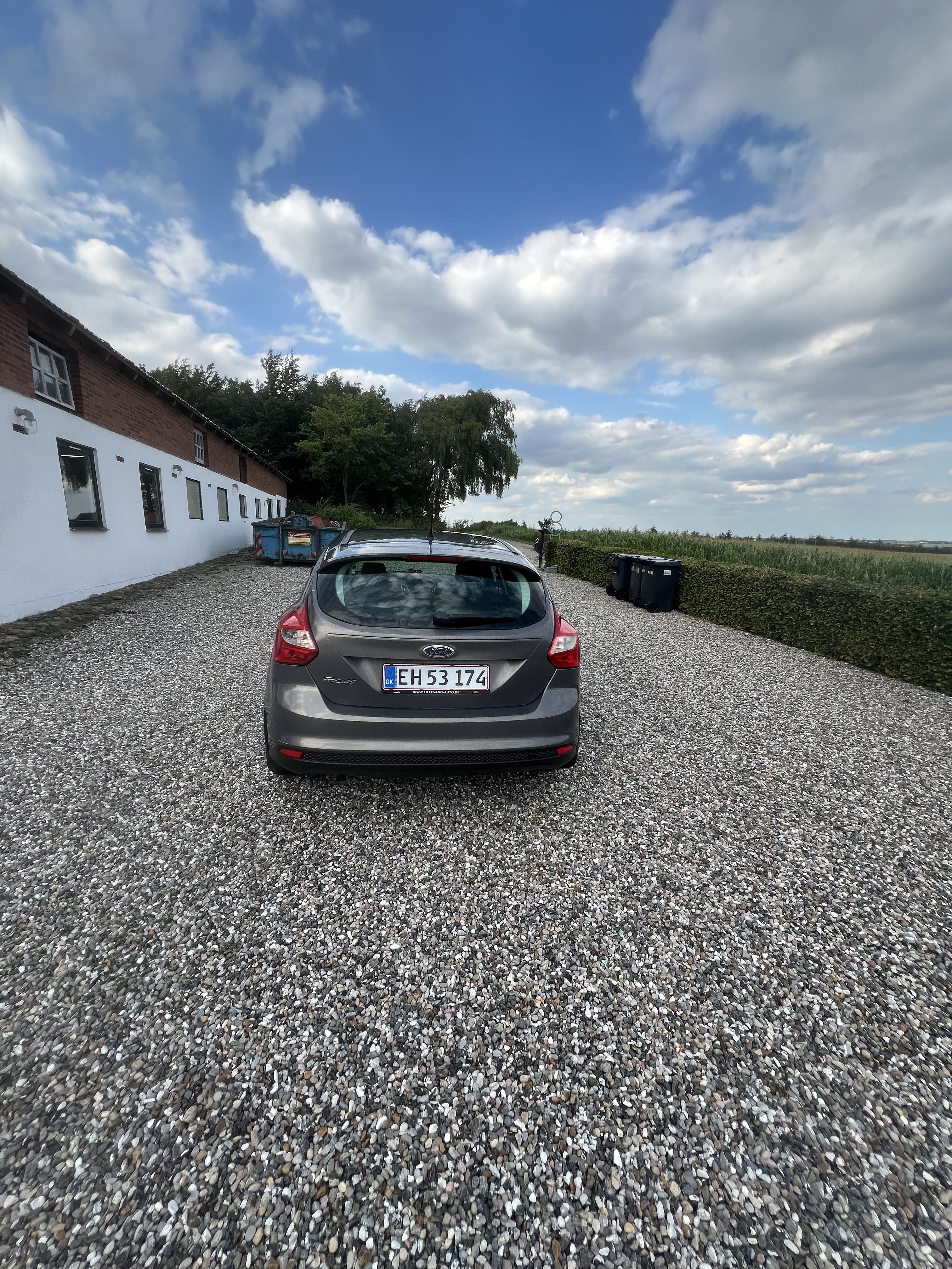 Grå Ford Focus fra 2016