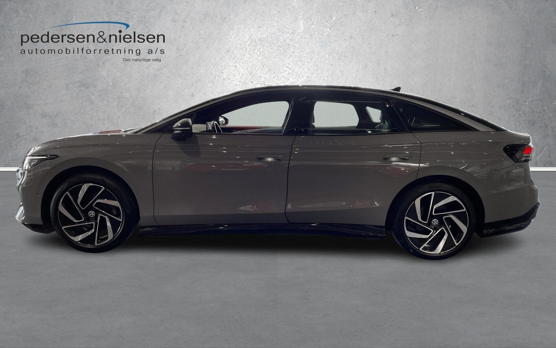 Grå VW ID.7 fra 2024