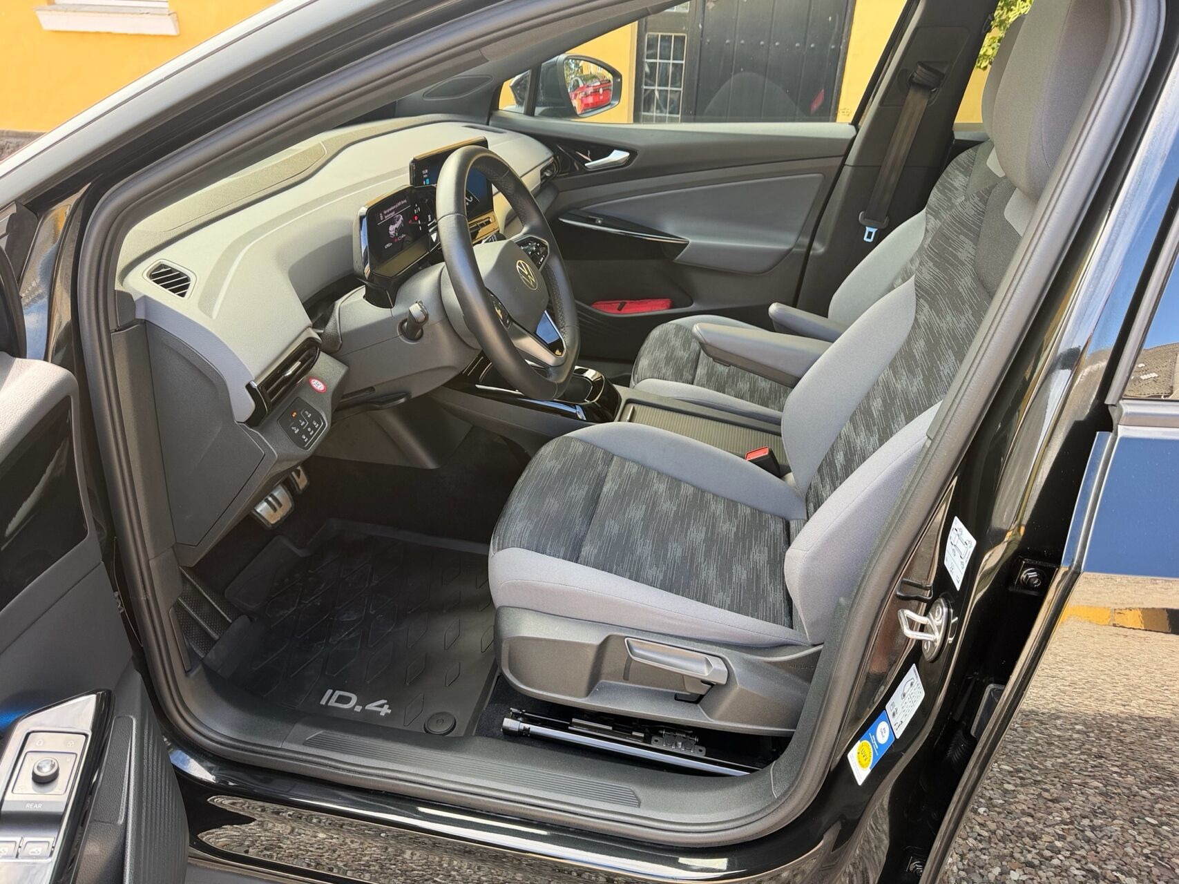 Sort VW ID.4 fra 2023