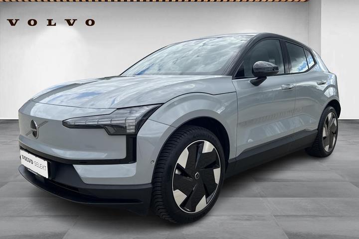 Grå Volvo EX30 fra 2024 set udefra