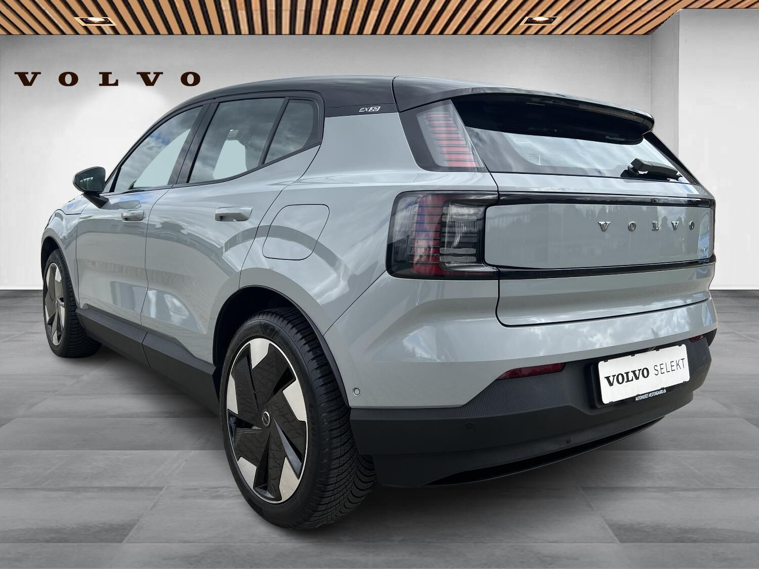 Grå Volvo EX30 fra 2024