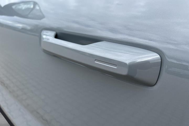 Grå Volvo EX30 fra 2024