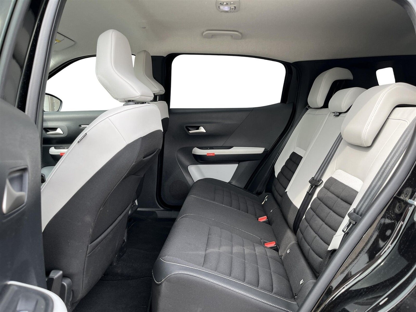 Sort Citroën e-C3 Aircross fra 2025