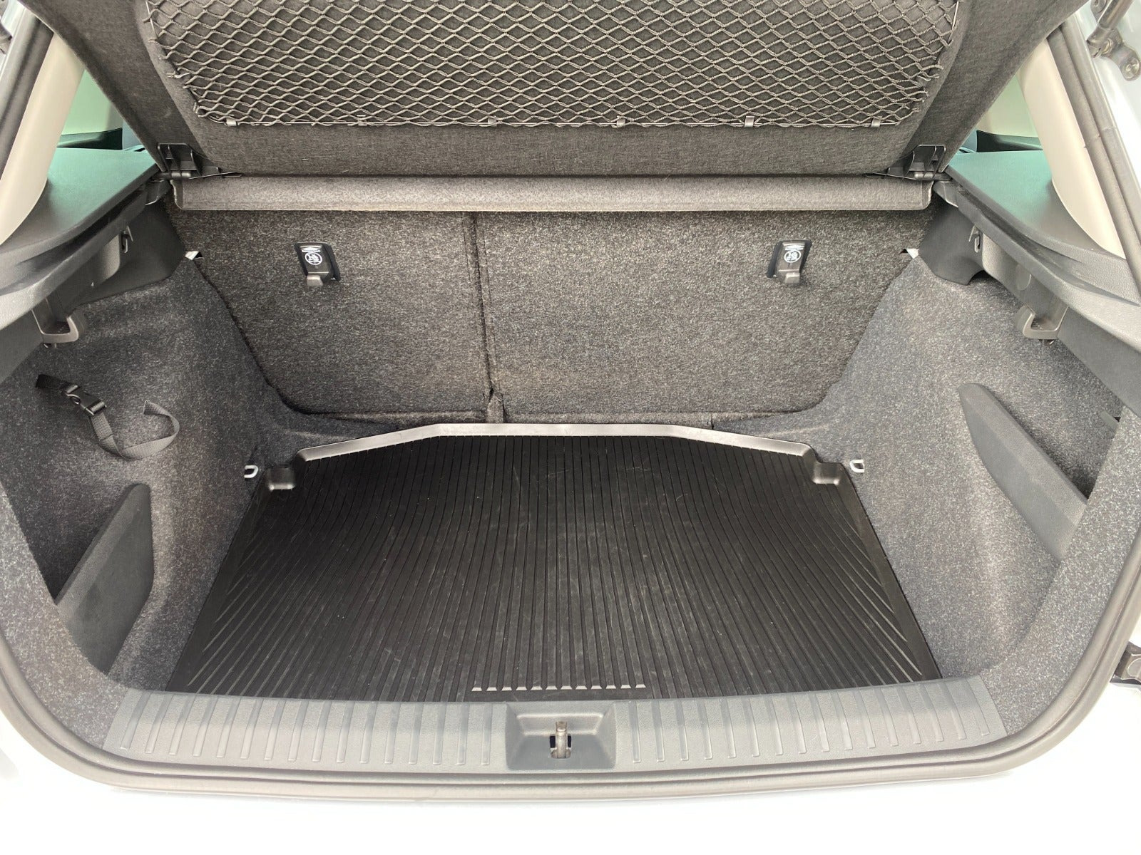 Sølv Skoda Kamiq fra 2023