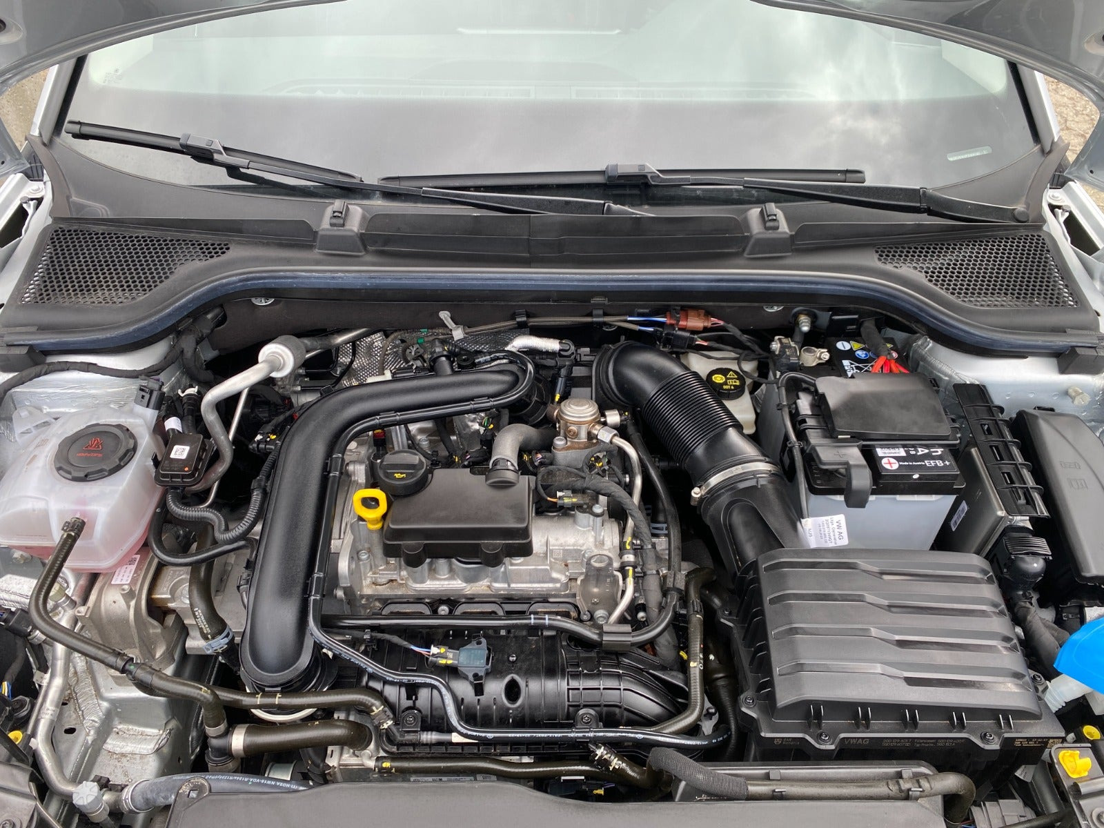 Sølv Skoda Kamiq fra 2023