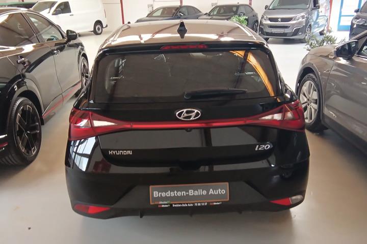 Sort Hyundai i20 fra 2021