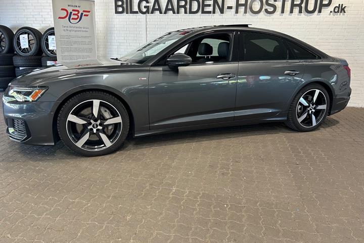 Grå Audi A6 fra 2020