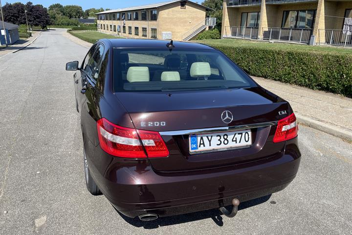 undefined Mercedes E200 fra 2010