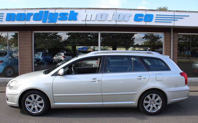 Toyota Avensis 1,8 VVT-i Sol stc.