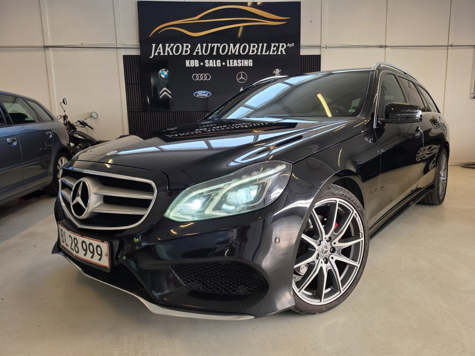 Mercedes E220 2,2 BlueTEC Avantgarde AMG stc.