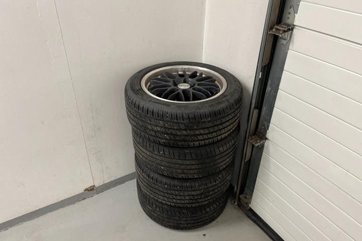 Sort Nissan Juke fra 2014