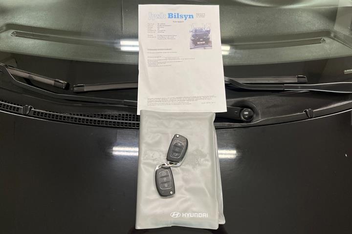 Sort Hyundai i20 fra 2014