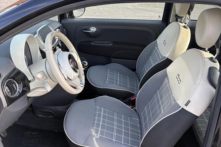Sort Fiat 500 fra 2017