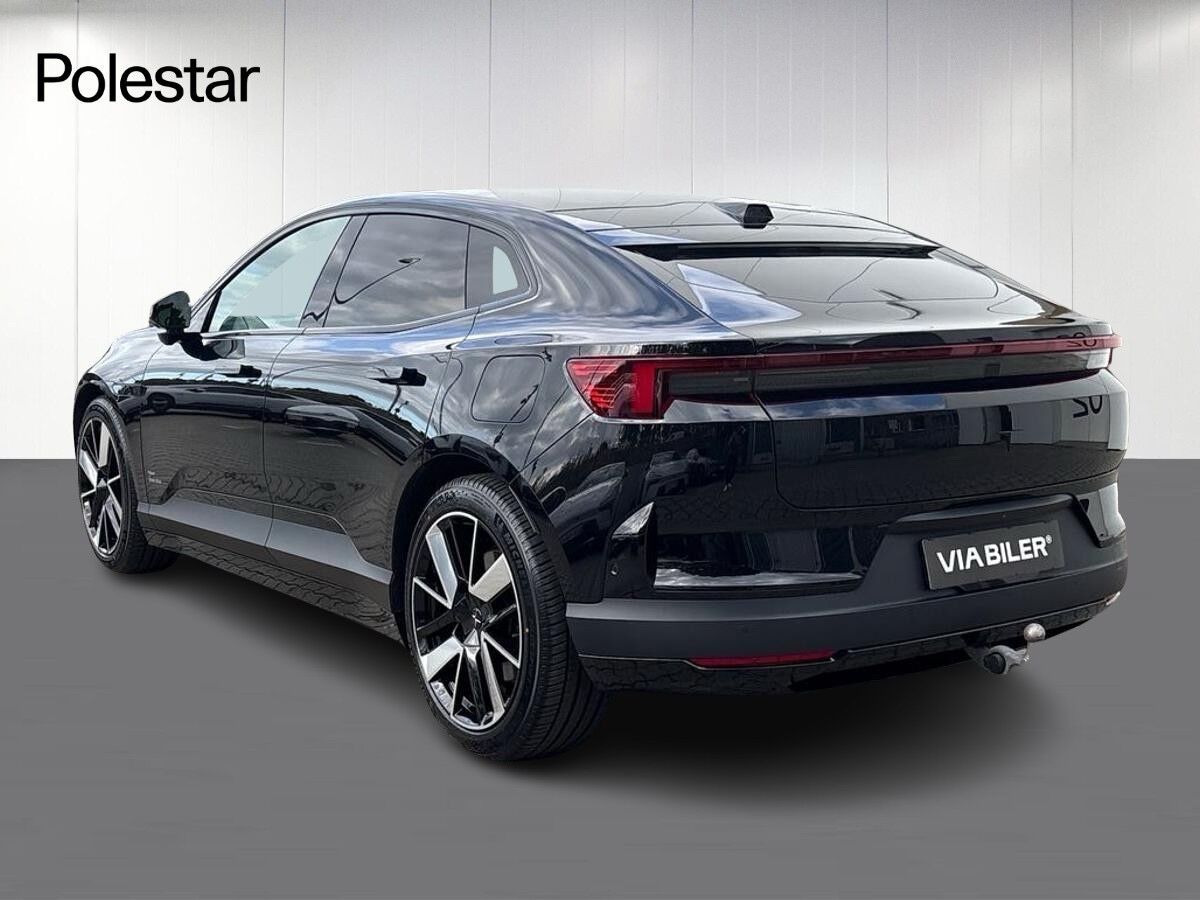 undefined Polestar 4 fra 2025