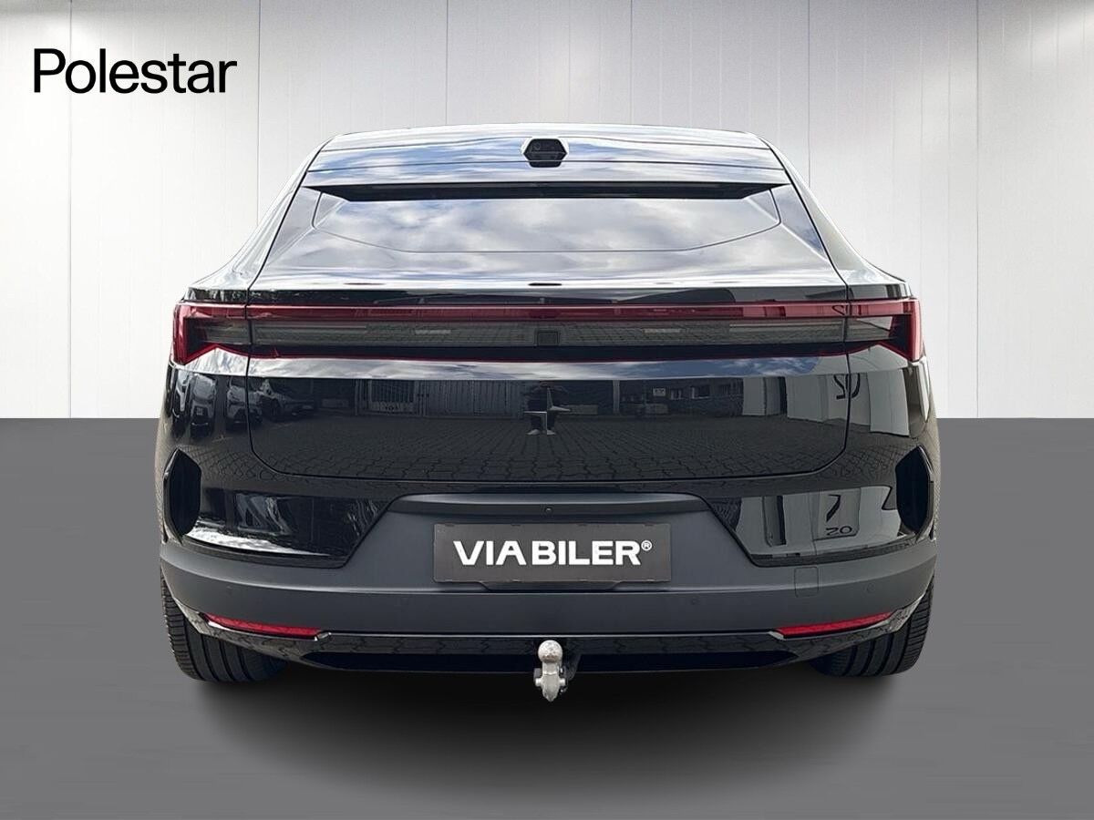 undefined Polestar 4 fra 2025