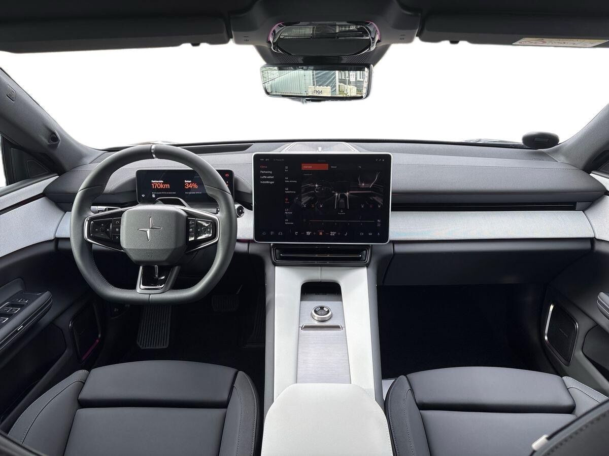 undefined Polestar 4 fra 2025