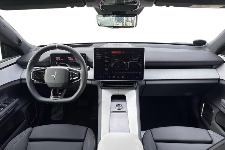 undefined Polestar 4 fra 2025
