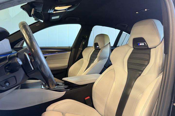 undefined BMW M5 fra 2018