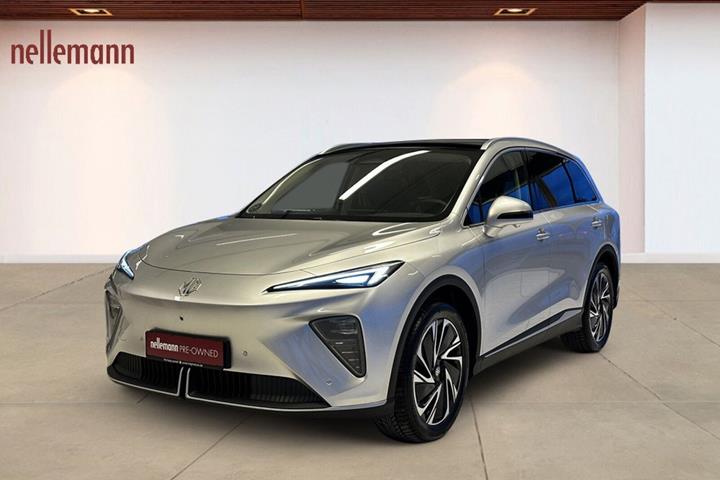 Sølv MG MGS6 fra 2026 set udefra