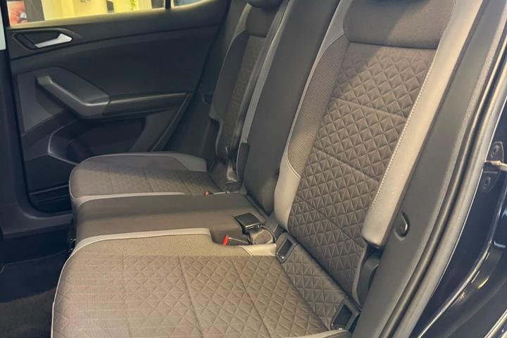 Sort VW T-Cross fra 2020
