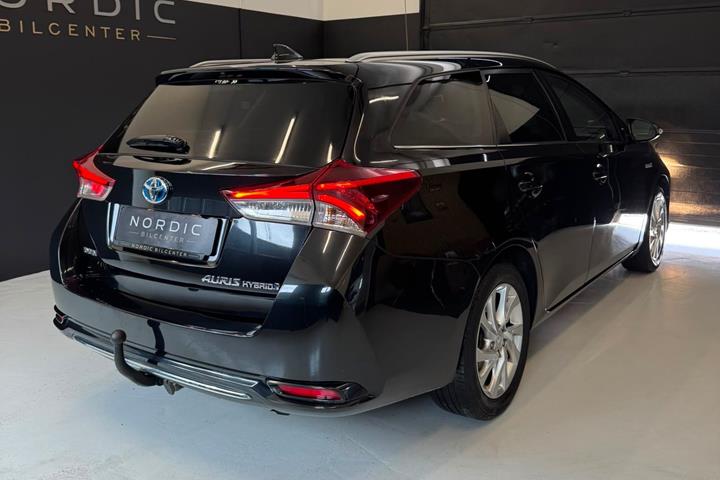 undefined Toyota Auris fra 2017