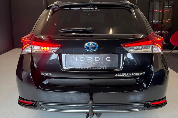 undefined Toyota Auris fra 2017