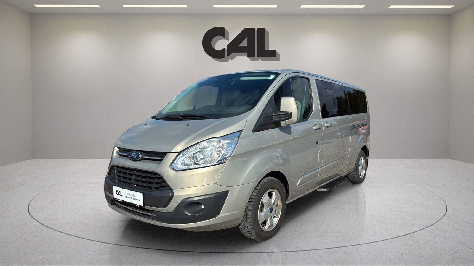 Ford Tourneo Custom 300 L2 2,0 TDCi 130 Titanium